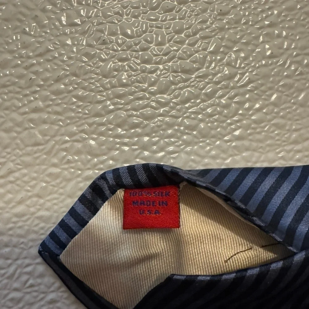 Robert Graham Multi-Color w/Stripes 100% Silk Tie - Made in U.S.A